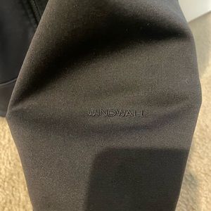Men’s XL northface windwall jacket